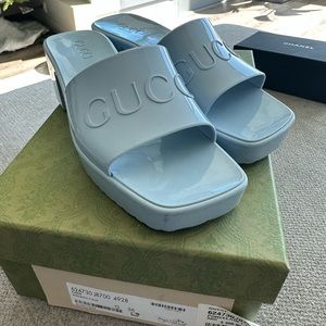 Gucci Rubber Slide Sandals